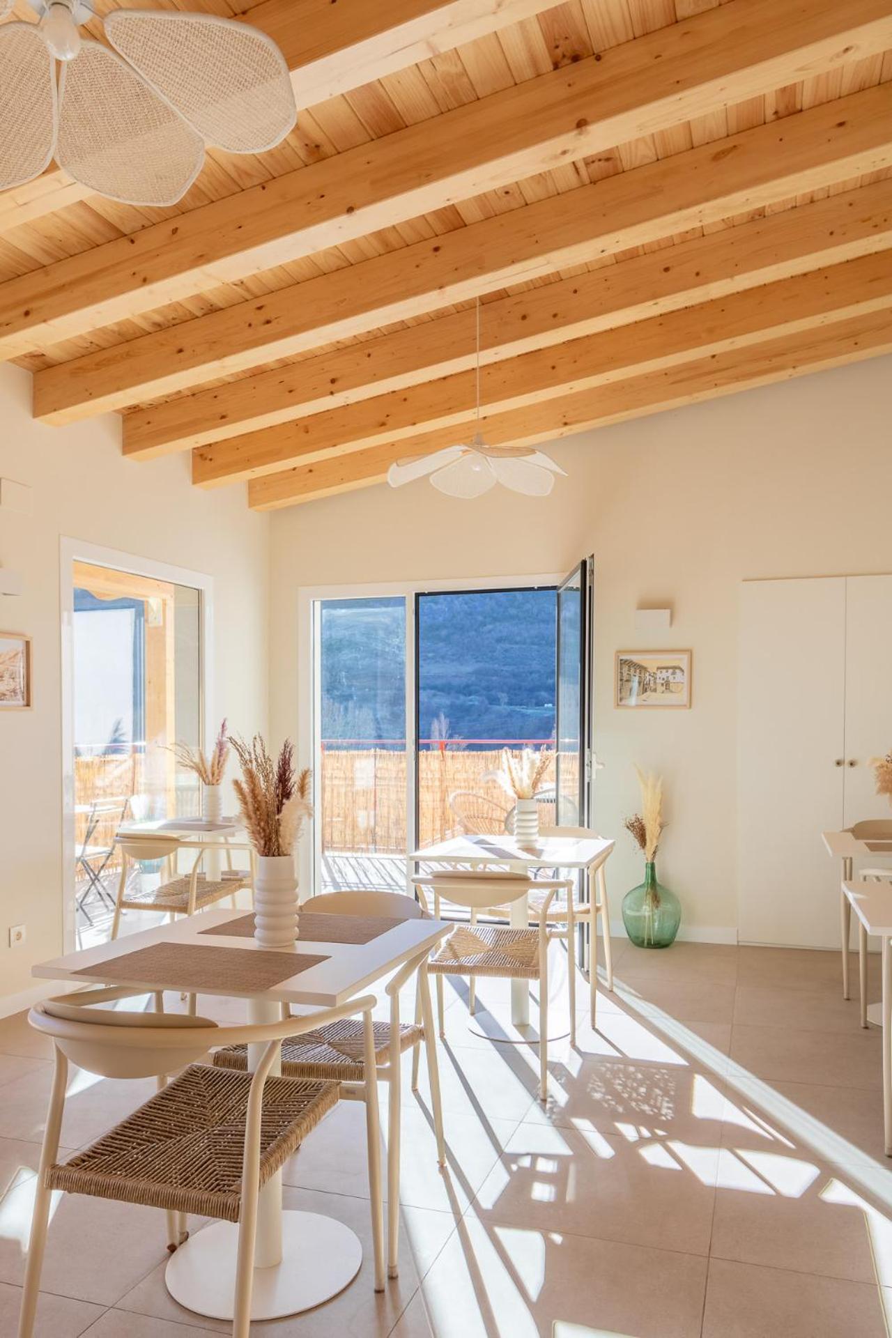 Hostal Lobrega Torrecilla en Cameros Exterior photo